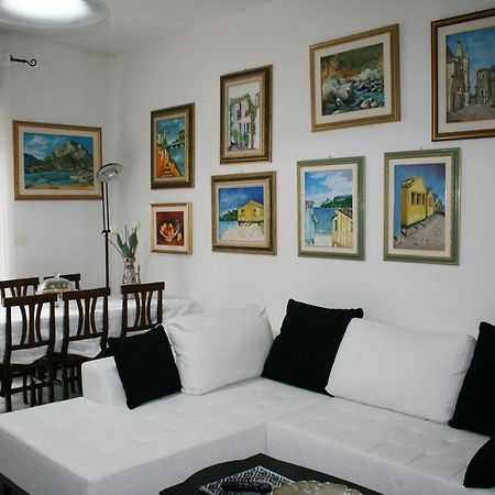 Camere Centro Cagliari Bagian luar foto