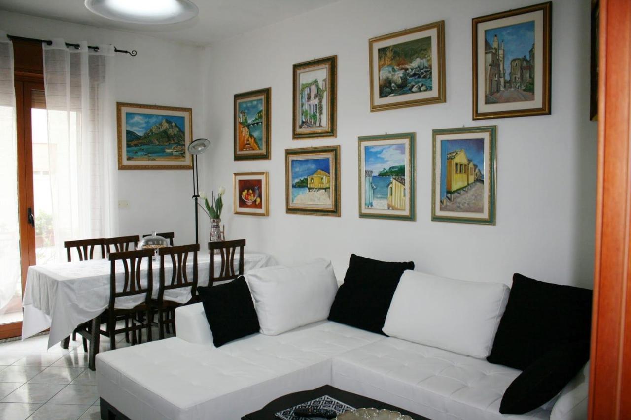 Camere Centro Cagliari Bagian luar foto